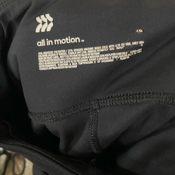 Women's All in Motion Athletic Shorts Black with phone pocket. Size XS or YL - Picture 3 of 3